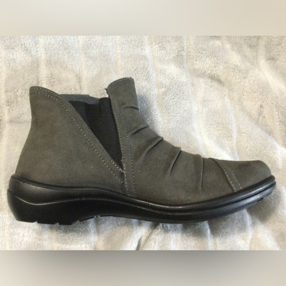Romika Gray Suede Ankle Boots EU 37 US 6 to 6.5 - Picture 9 of 12